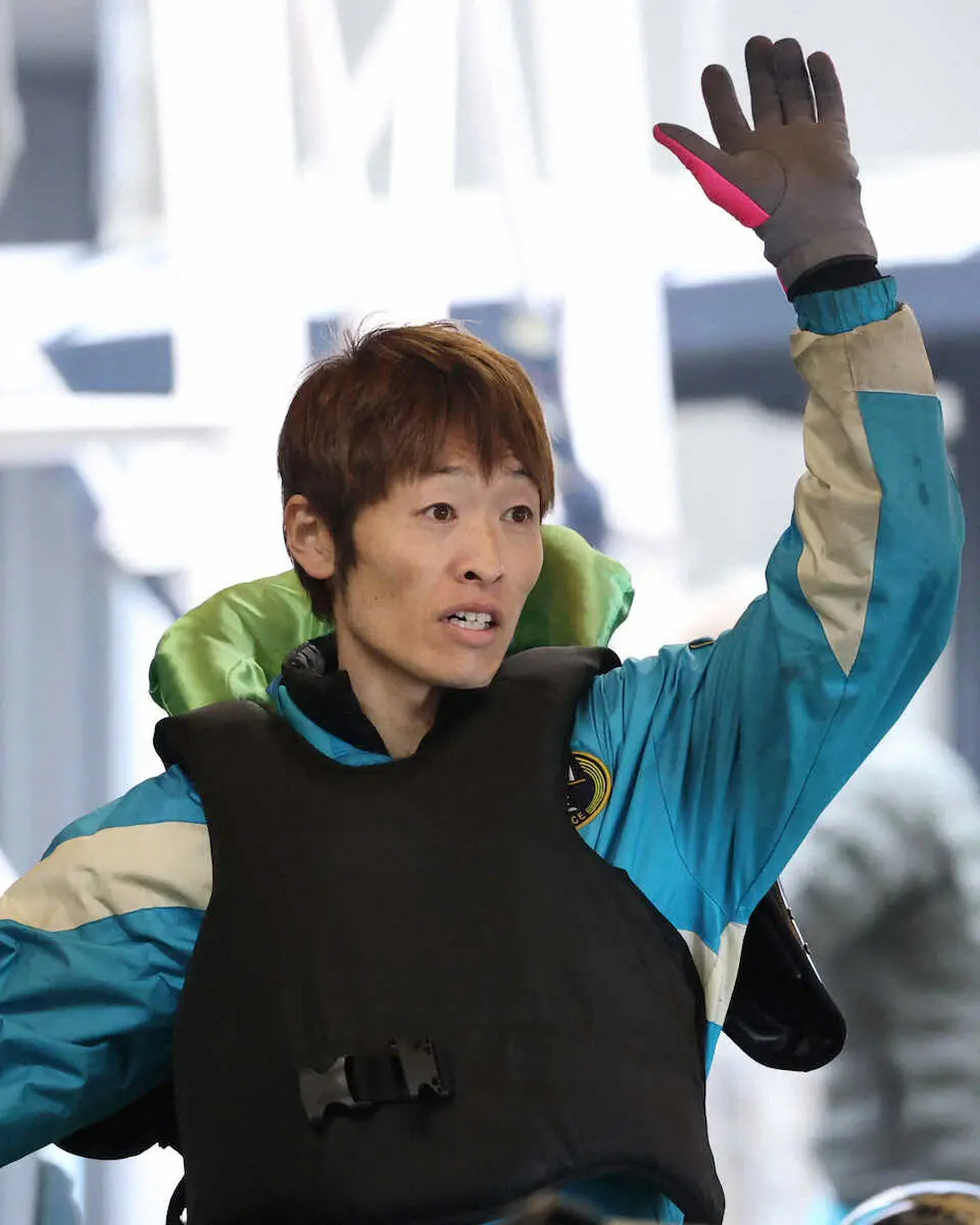 【画像・写真】【尼崎ボート・創刊75周年記念スポニチ杯争奪伊丹市施行70周年記念競走】柳生泰二　キッチリ仕上げる