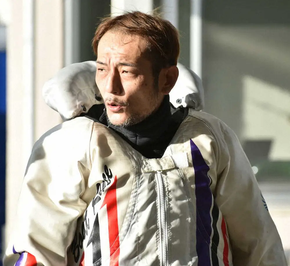 【画像・写真】【多摩川ボート　創刊55周年記念夕刊フジ杯　4日目】強い伸びの作間章　一撃あるぞ