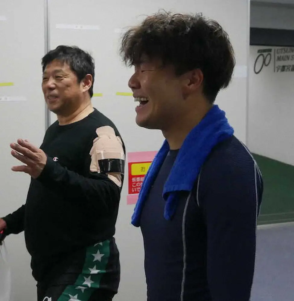 【画像・写真】【宇都宮競輪　ミッドナイト　2日目1R】58歳の大竹慎吾が1着　「鈴木誠の分も気持ちを入れて…」