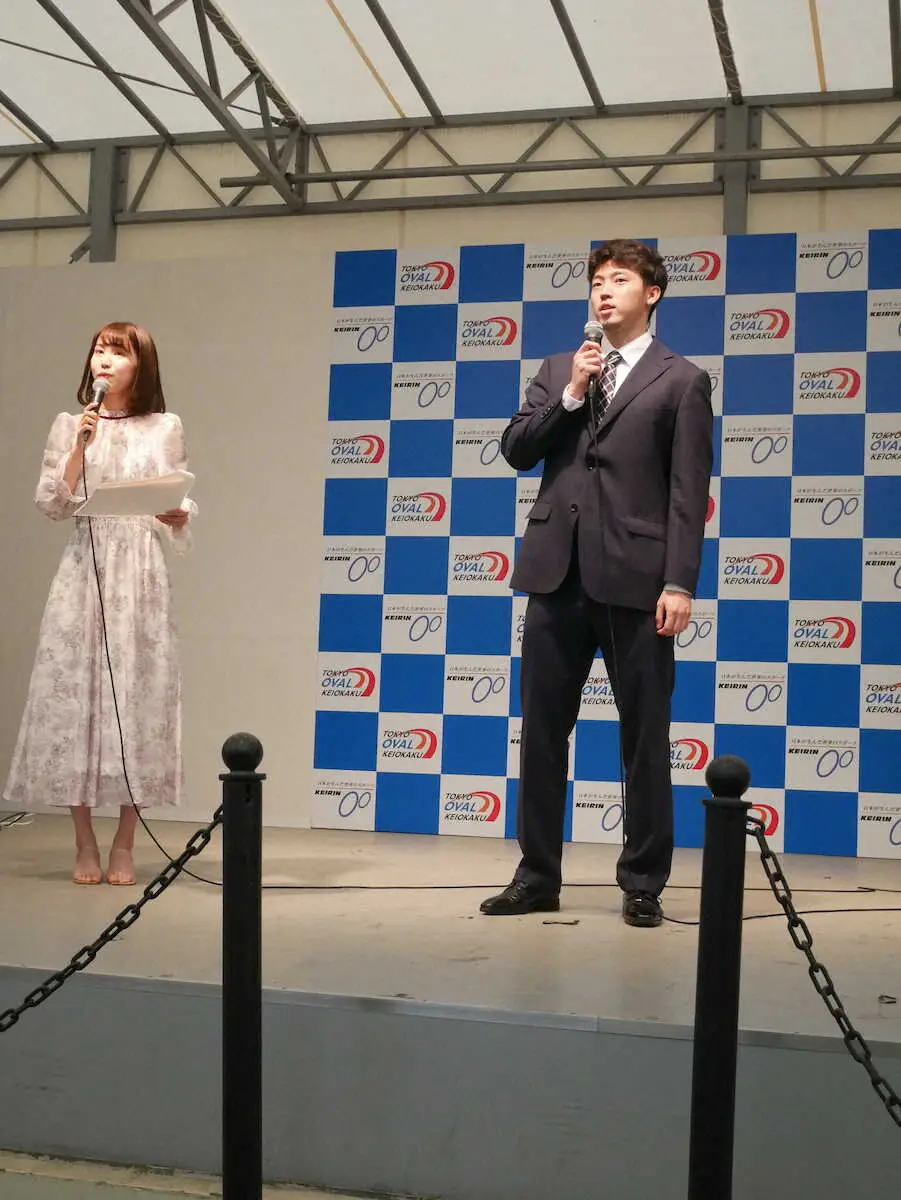 【画像・写真】【京王閣競輪　F1ナイター　新人トークショー】京王閣で救護員も務めた川越宏臣がデビューへ気合!