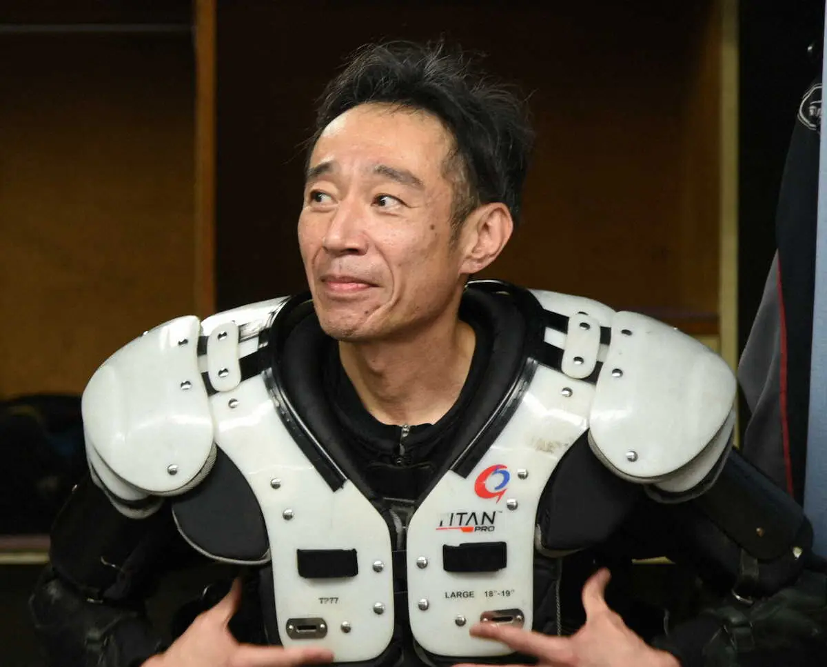 【画像・写真】【山陽オート　トライワークスジャパン杯　最終日】12R優勝戦　永井大介　速攻を決めて名手がさばく