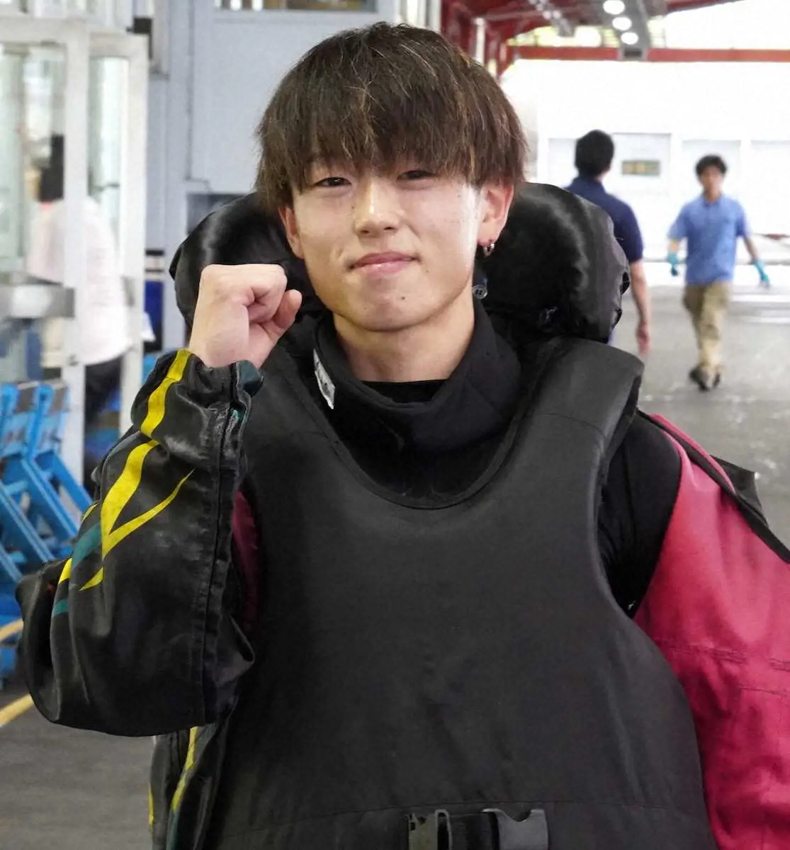 【画像・写真】【戸田ボート　スマホマクール杯　優勝戦】青木蓮が初のポールポジション　22号機がうなる