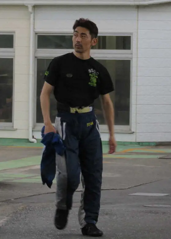 【画像・写真】【多摩川ボート　坂上忍杯　初日】徳増秀樹がセット交換を敢行　さすがの白星発進