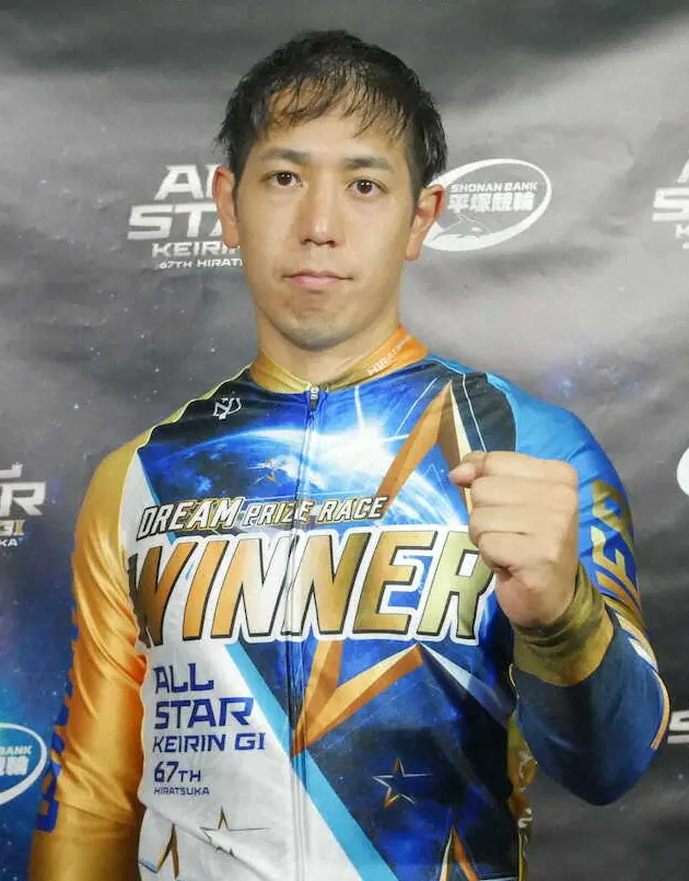 【画像・写真】太田海也マークから抜け出しを図る松浦悠士