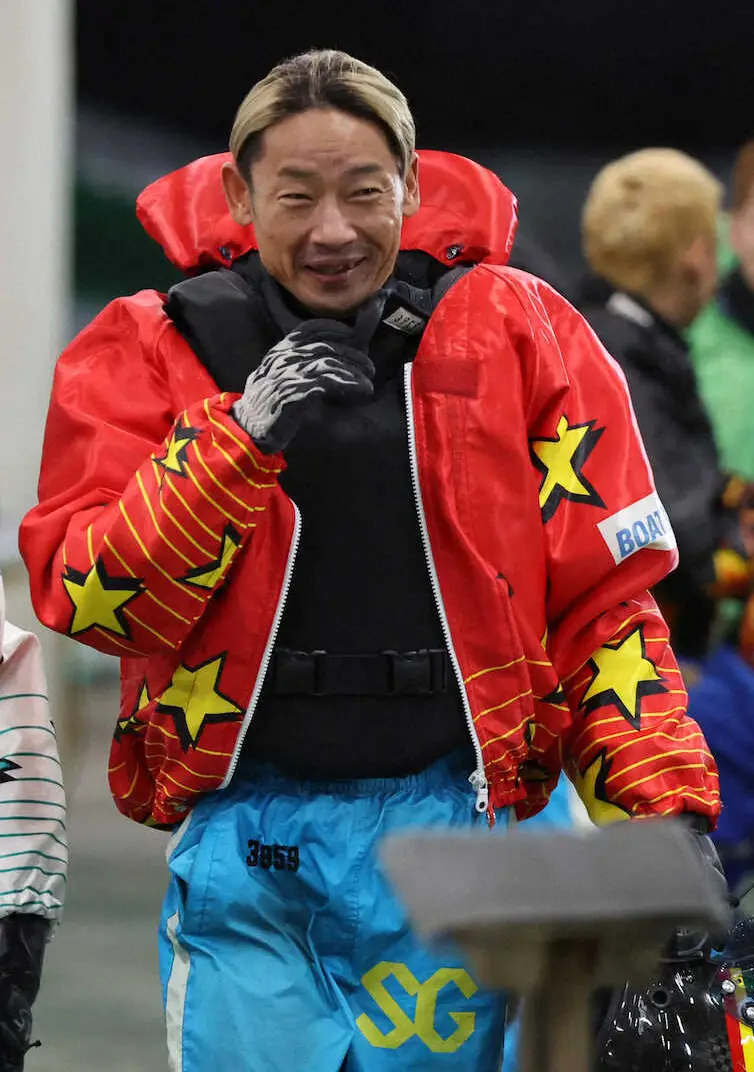 【画像・写真】手堅い運びで予選2位通過の坪井康晴（撮影・成瀬　徹）　