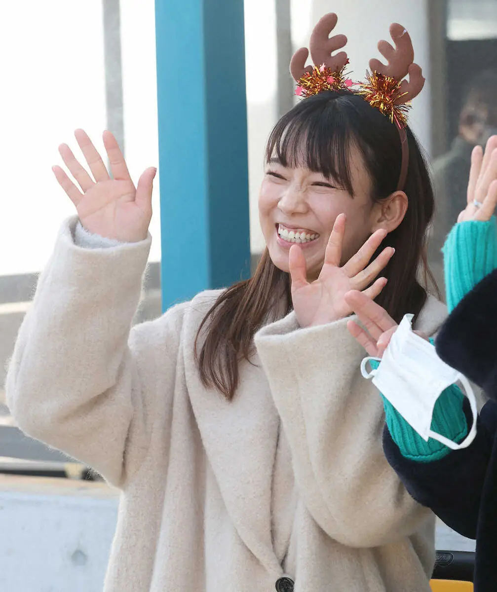 【画像・写真】【蒲郡ボート　G3QCシリーズ　前検入り待ちコレクション】守屋美穂　クリスマスモードで笑顔満開