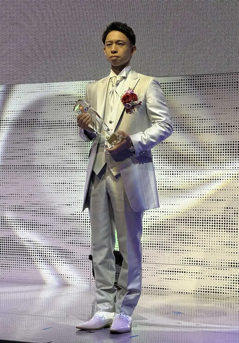 【画像・写真】【ボートレース令和6年優秀選手表彰式典】最優秀選手など3冠の毒島誠　昨年グランプリは「レース失敗」