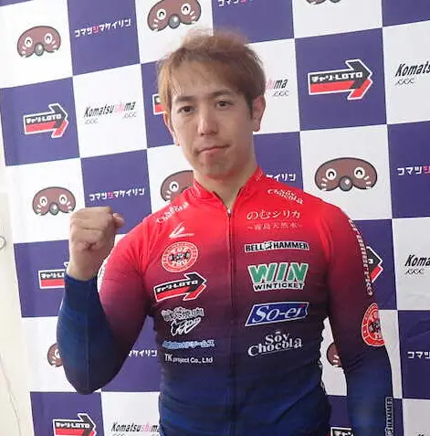 【画像・写真】西田を目標にシャープに抜け出す松浦