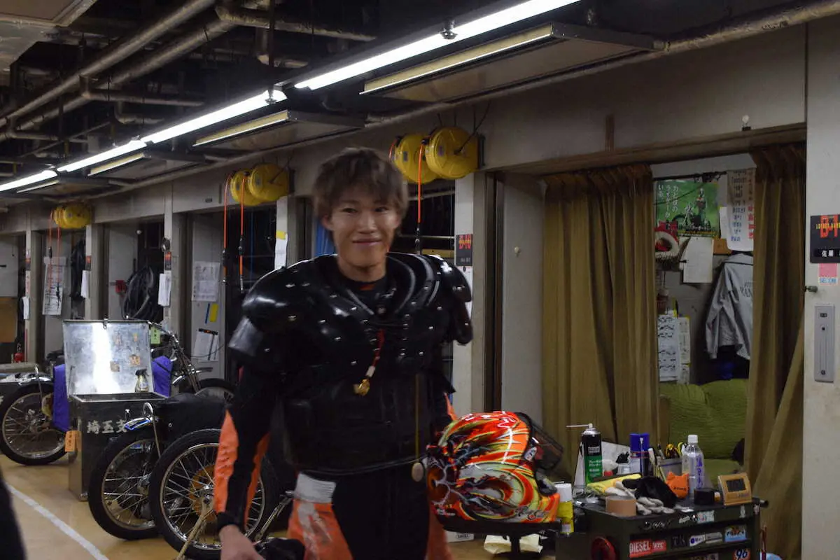 【画像・写真】【川口オート　G1キューポラ杯】佐藤励が内からミラクル差しで連勝締め「隙は生まれると思っていた」