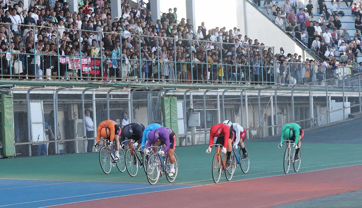 【画像・写真】【福井競輪　G2共同通信社杯】寺崎浩平　近畿5車の先頭で突っ張り2着　「自分はゴールまで…」