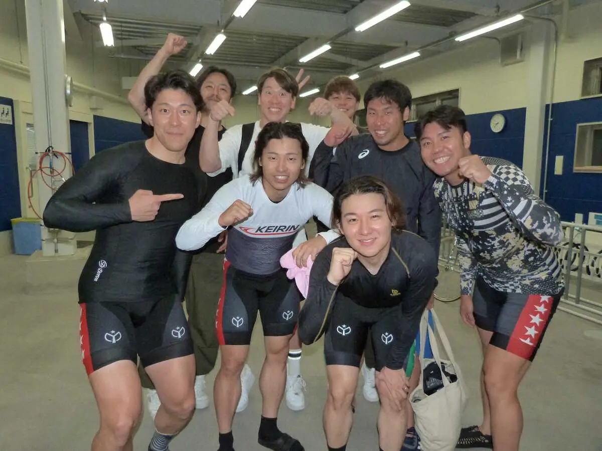 【画像・写真】【松阪競輪　スポーツニッポン賞】山口拳矢　驚速捲りで今年5V　兄・聖矢もA級制し2回目の兄弟Vリレー