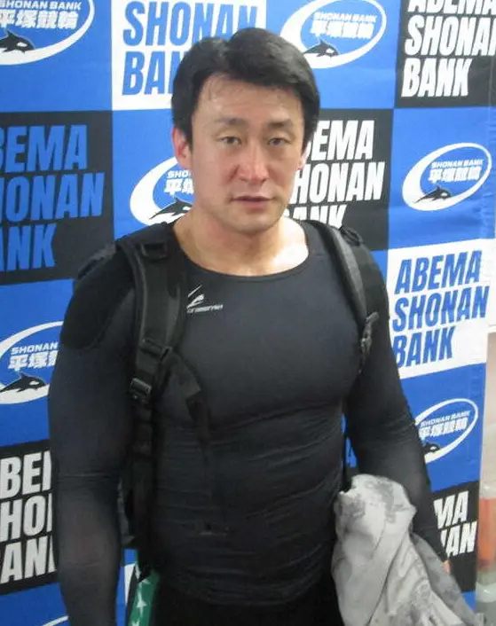 【画像・写真】【競輪】北井佑季が復帰戦1着　先頭を守り切る積極的な運び　場内からは拍手も