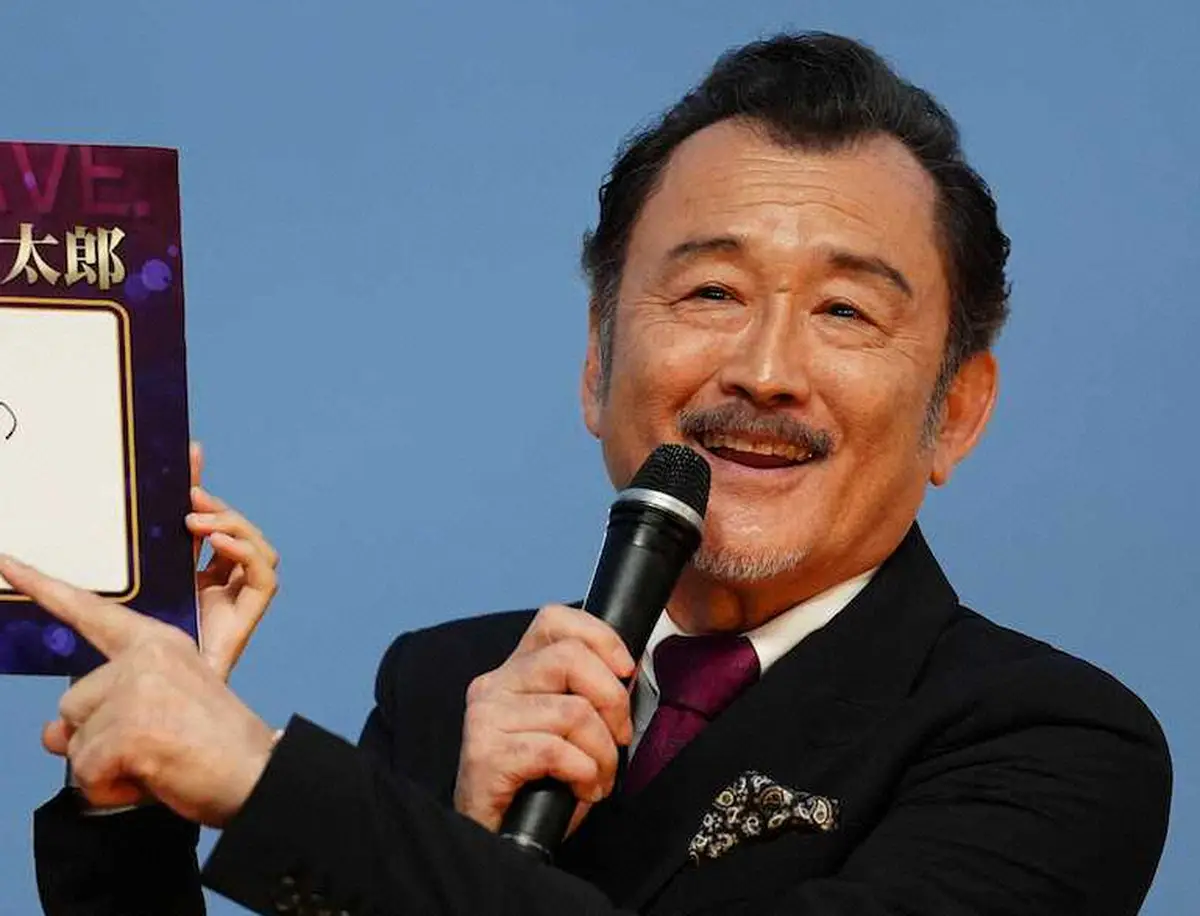 【画像・写真】吉田鋼太郎