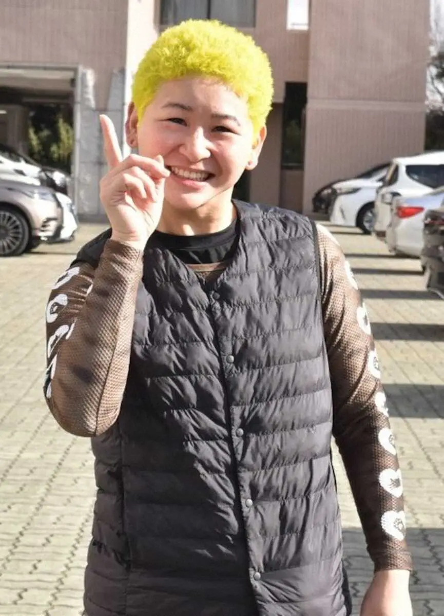 【画像・写真】【取手競輪　スポニチ杯】山口優依　気合満点のヘアで登場「ずっとこういう頭にしたかった」