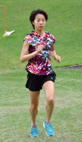 調整する女子マラソン代表の田中智美