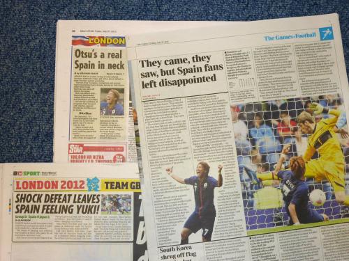 サッカー男子１次リーグで、日本がスペインを破ったことを報じる英各紙