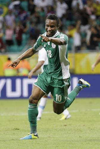 ウルグアイ戦で同点ゴールを決め喜ぶナイジェリア代表ＭＦミケル
