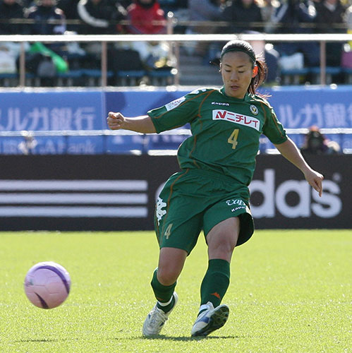 現役引退を発表した須藤安紀子