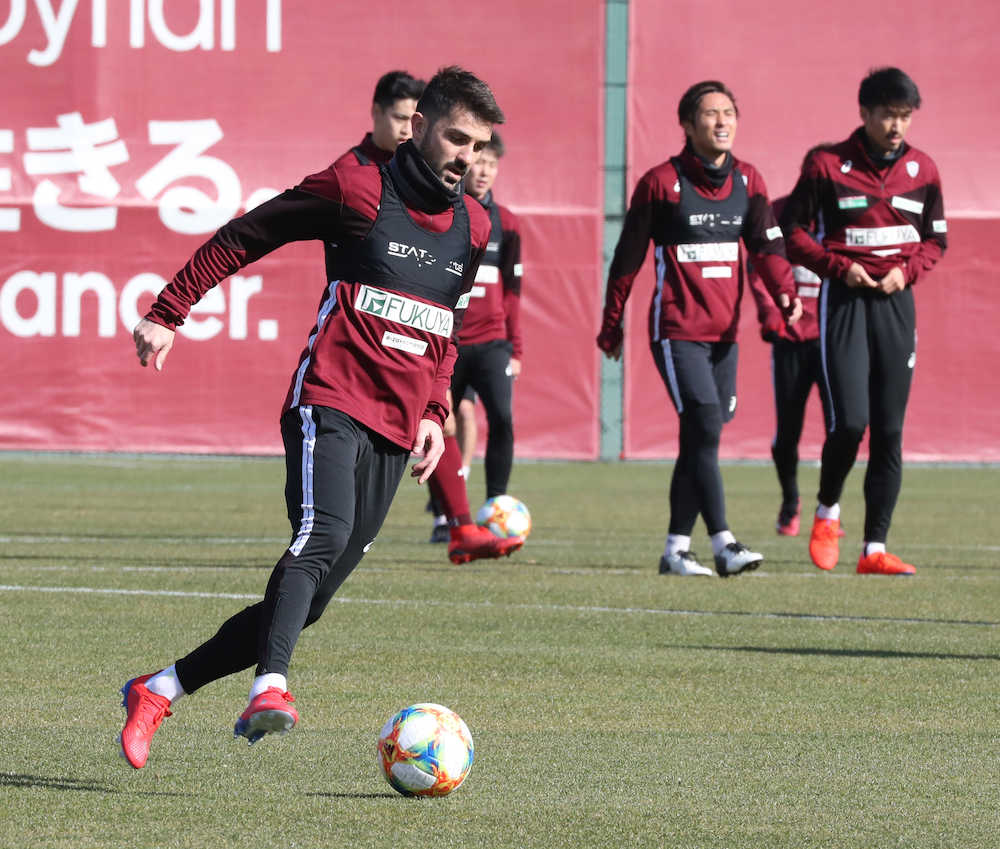 【画像・写真】ビジャ“栄光の７番”イニエスタと神戸悲願Ｖ導く「練習から１００％で」