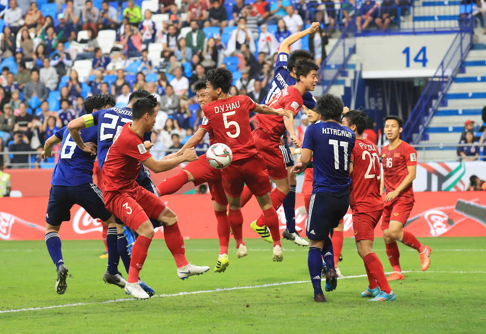 【画像・写真】森保Ｊ、ベトナムとの激戦制して４強！ＶＡＲで波乱　得点取り消し＆ＰＫ獲得