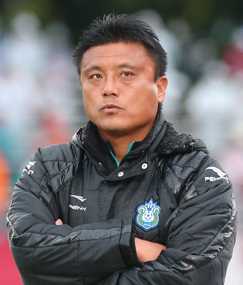 【画像・写真】湘南指揮官　攻撃的サッカー磨く「チームを新しくする」