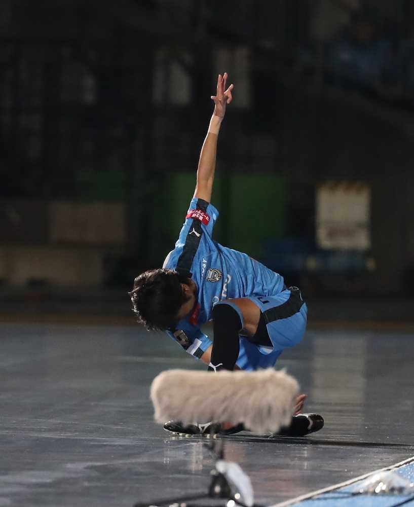 川崎ｆのｍｆ中村憲剛が１７年連続ゴール 新パフォーマンス イヤァオ もお披露目 スポニチ Sponichi Annex サッカー