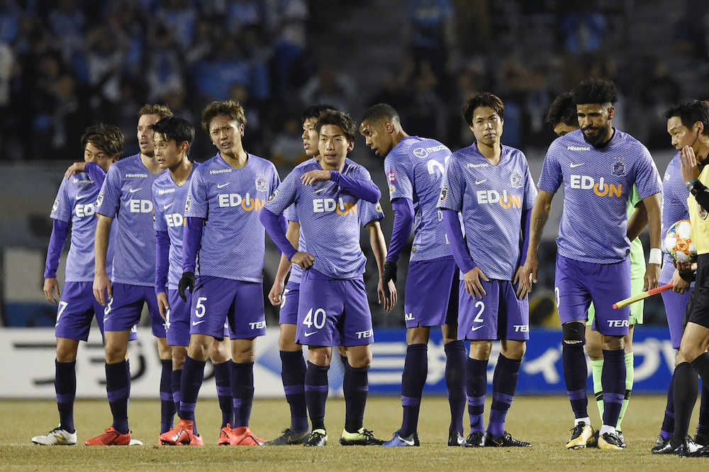 【画像・写真】広島　本拠２００勝お預け　ＤＦ佐々木は無失点に手応え
