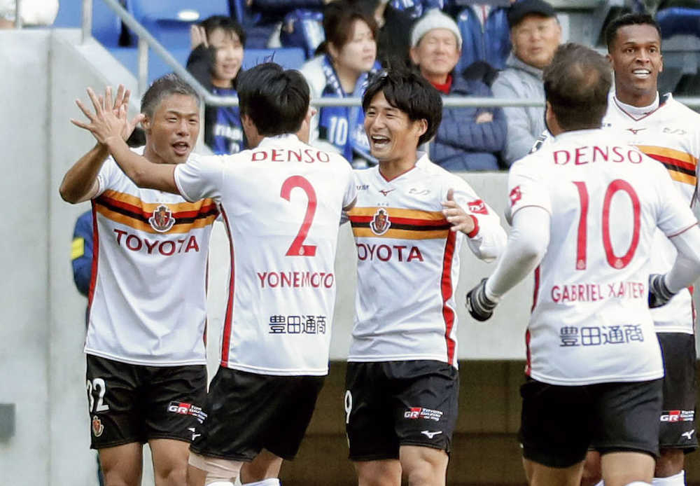 【画像・写真】名古屋、開幕３連勝で堅首　３４秒弾＆最後は決勝点ＯＧ誘発