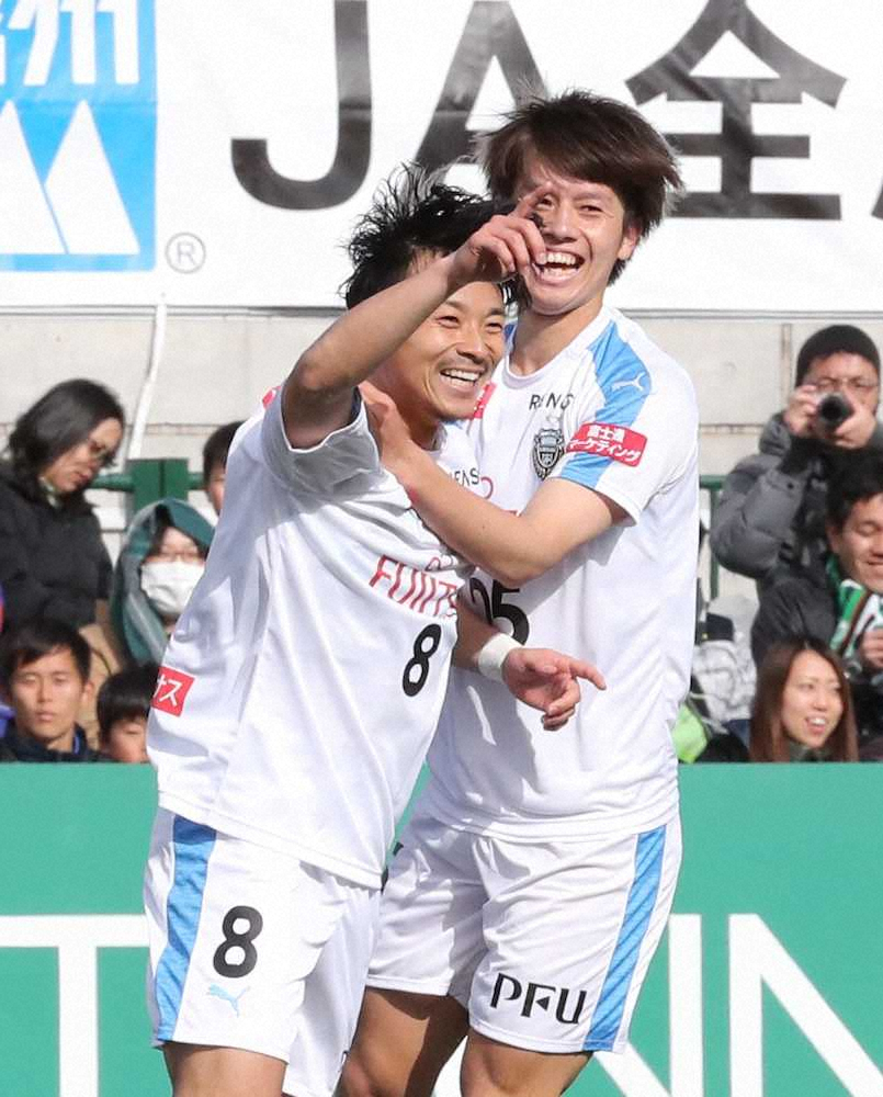 【画像・写真】川崎F　5戦目やっと初勝利！MF阿部躍動で“らしさ”戻った