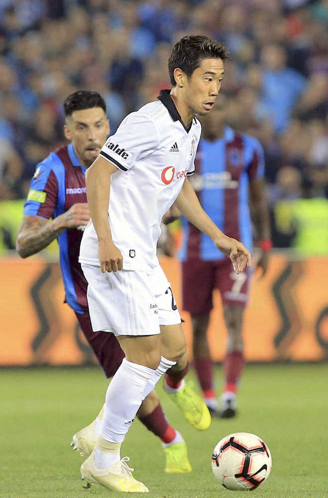 【画像・写真】香川、今季4得点目も自らのミスで失点　V消滅に「次の試合で挽回したい」