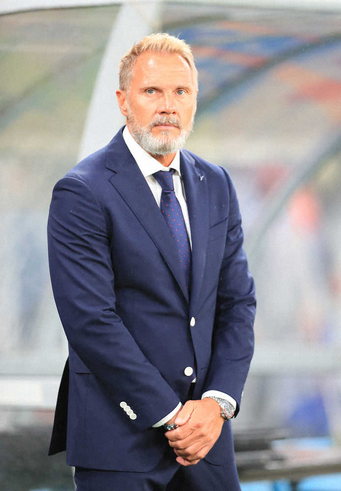 【画像・写真】新生神戸イニエスタV弾！フィンク新監督“ぶっつけ”で首位撃破