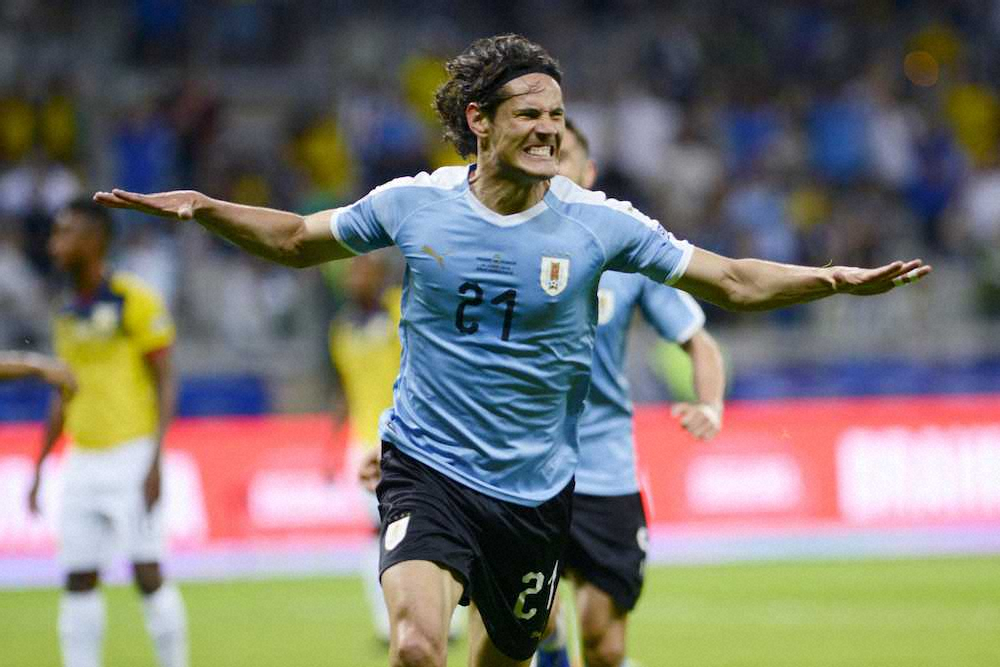 【画像・写真】ウルグアイ、カバニ＆スアレスのアベック弾で快勝　カバニ「重要な最初の一歩」