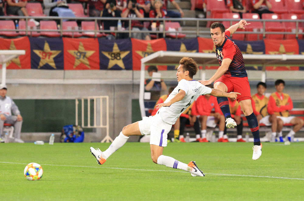 【画像・写真】鹿島、8強へ先勝！土居、Vクロスからセルジーニョ先制弾のお膳立て