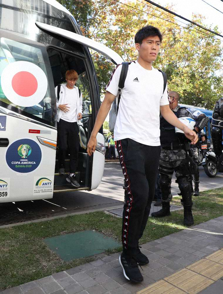 【画像・写真】冨安　今大会初完封でエクアドル戦勝利導く「抑えたい」