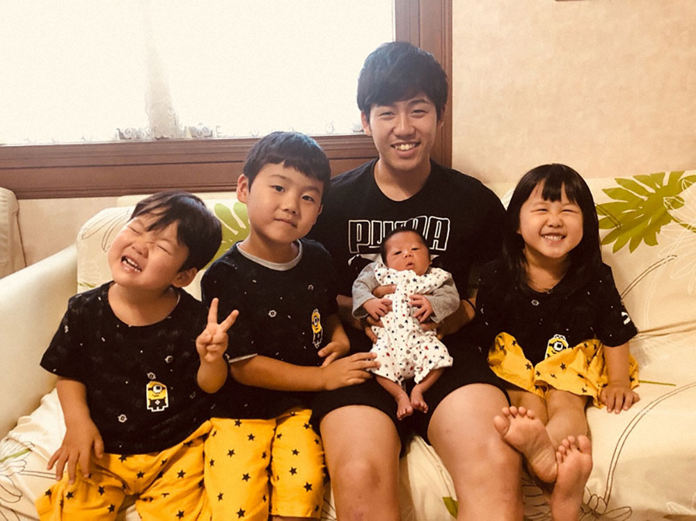 【画像・写真】遠藤航　ブログで第4子誕生を報告「身の引き締まる思い」