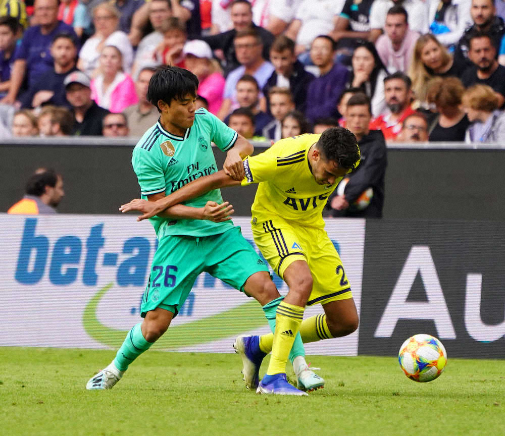 【画像・写真】レアル久保、後半28分から途中出場　ミドルシュートを放つなど攻撃に貢献