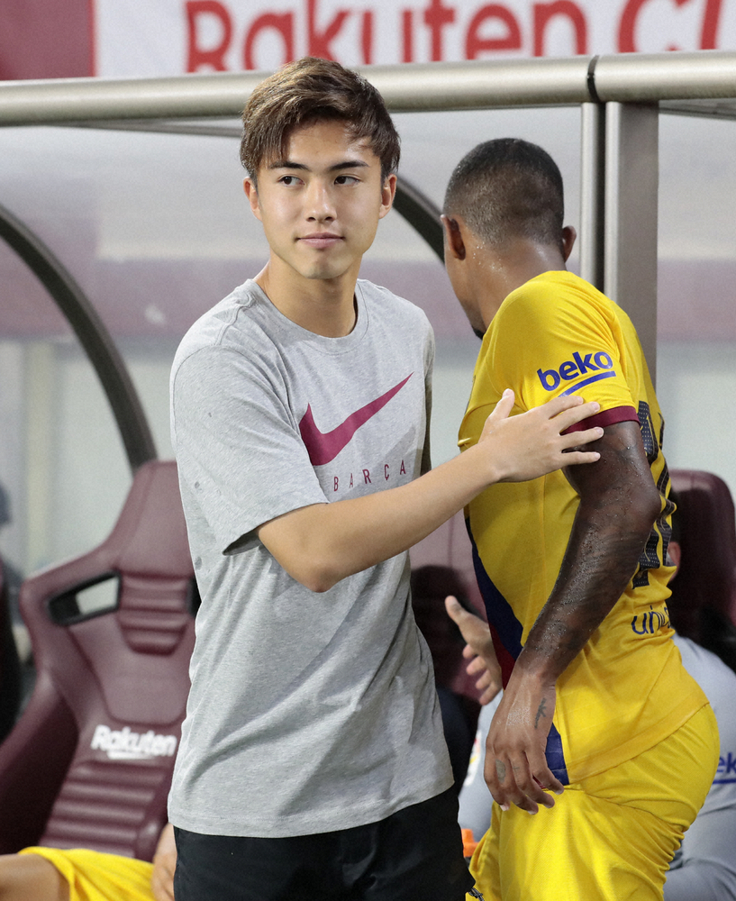 【画像・写真】日本ツアーを終えたバルセロナ・安部