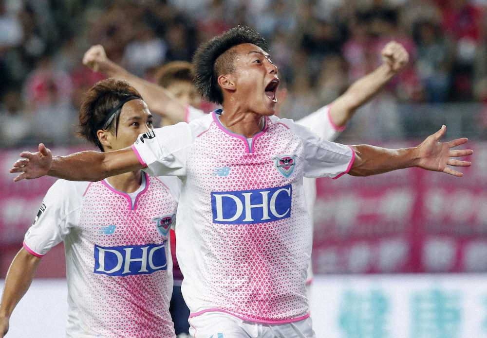 【画像・写真】逆転勝ち呼んだ!鳥栖FW林　デビュー戦途中出場で同点ヘッド