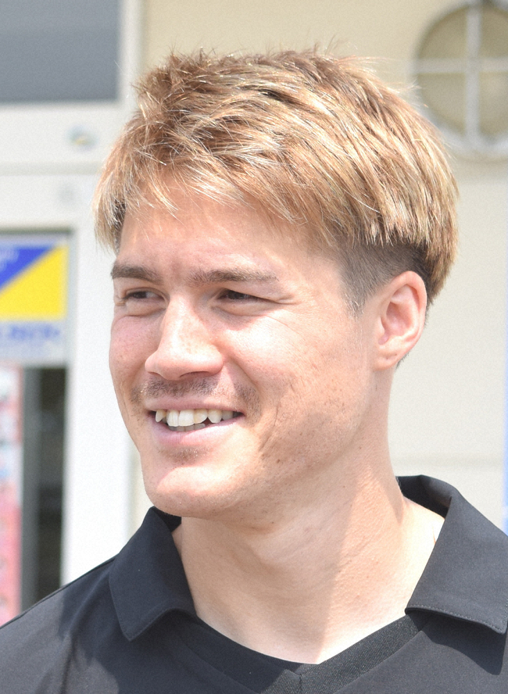 【画像・写真】神戸・酒井高徳、古巣ハンブルガーに「見捨てられたわけじゃない」