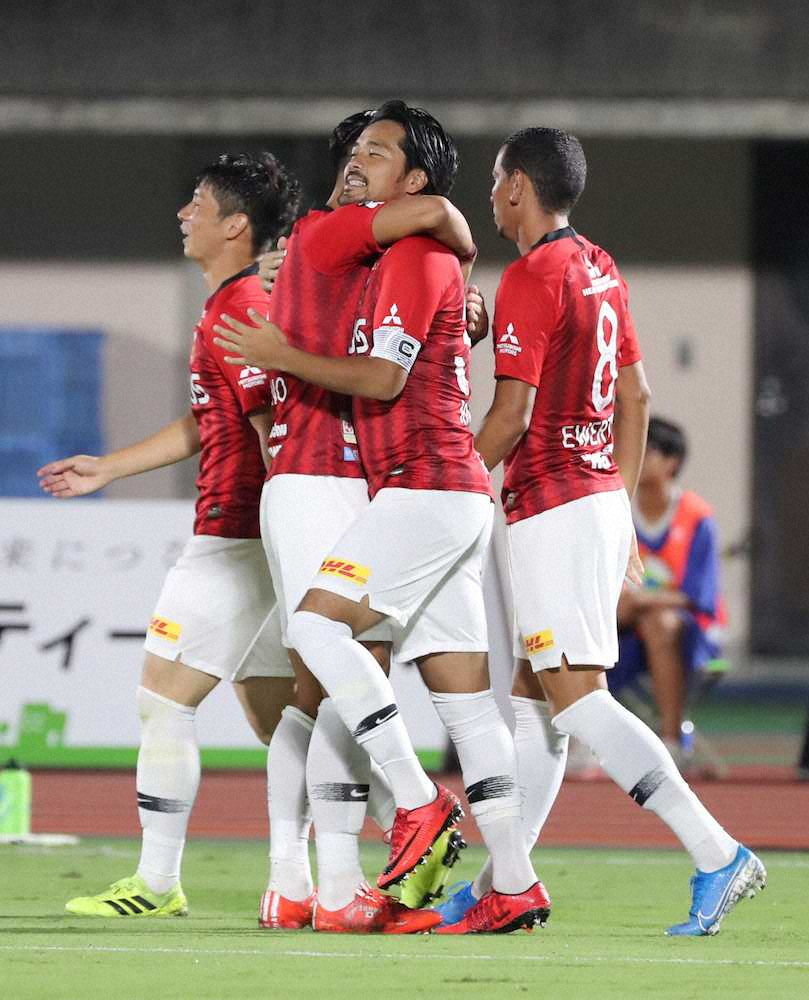 【画像・写真】J1初!浦和FW興梠　エジミウソン＆寿人超え8年連続2桁弾