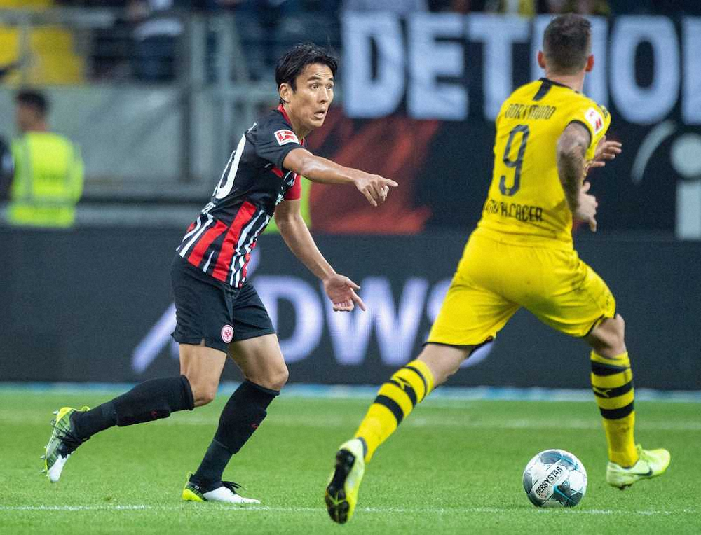 【画像・写真】鎌田　同点オウンゴール誘発!長谷部は守備で勝ち点1貢献