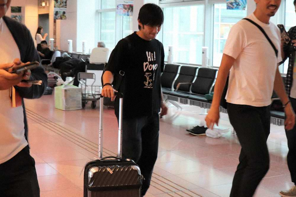 【画像・写真】中島翔哉が帰国　7日から代表合宿に合流