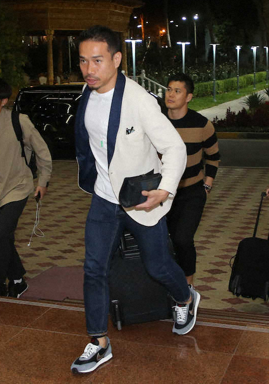 【画像・写真】チーム勝利も長友出番なし