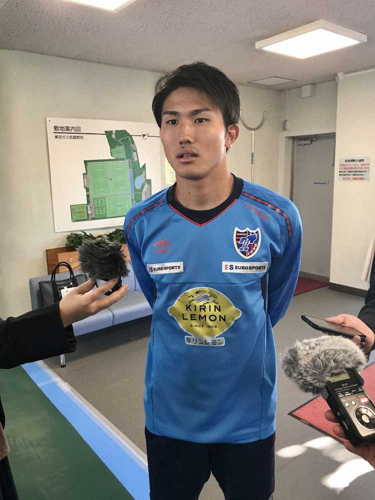 【画像・写真】FC東京DF渡辺、U22代表定着の誓い「思いきりの良さを出したい」