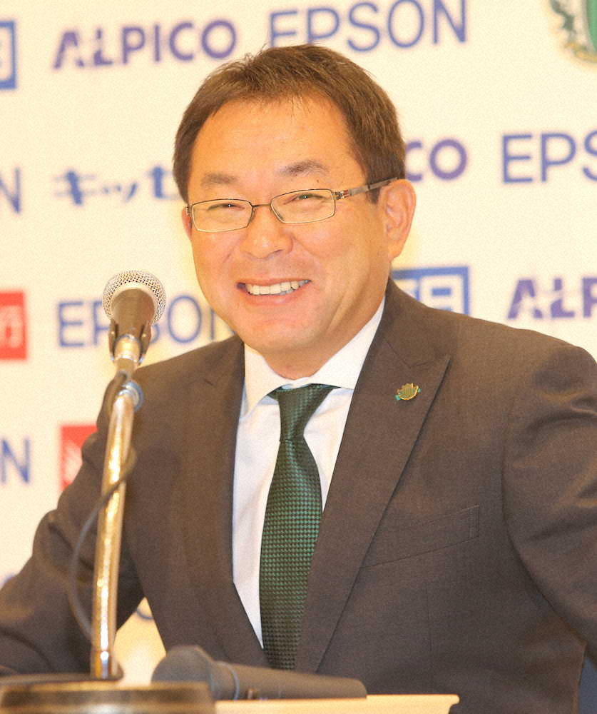 【画像・写真】「夜逃げする職業なので…」松本・反町監督　退任会見で反町節全開　サポーターに気遣いも