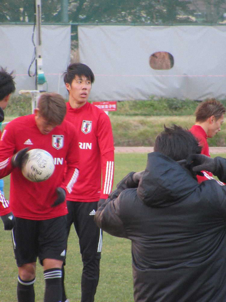 【画像・写真】森保J唯一の大学生MF田中駿、香港戦でA代表デビューへ意気込む「積み重ねてきたものを出したい」