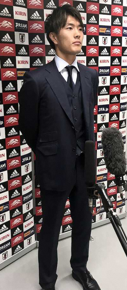 【画像・写真】U23森保J　17選手が帰国　FW陣唯一ゴールの小川「ふがいない」も「見返せるよう成長したい」