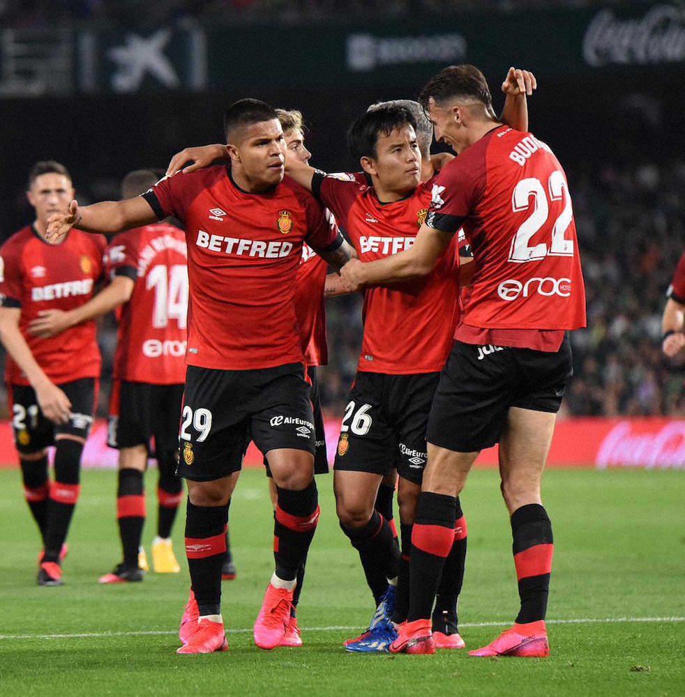 【画像・写真】マジョルカ・久保、切れ戻った！103日ぶりネット揺らす五輪イヤー第1号、アシストも決めた