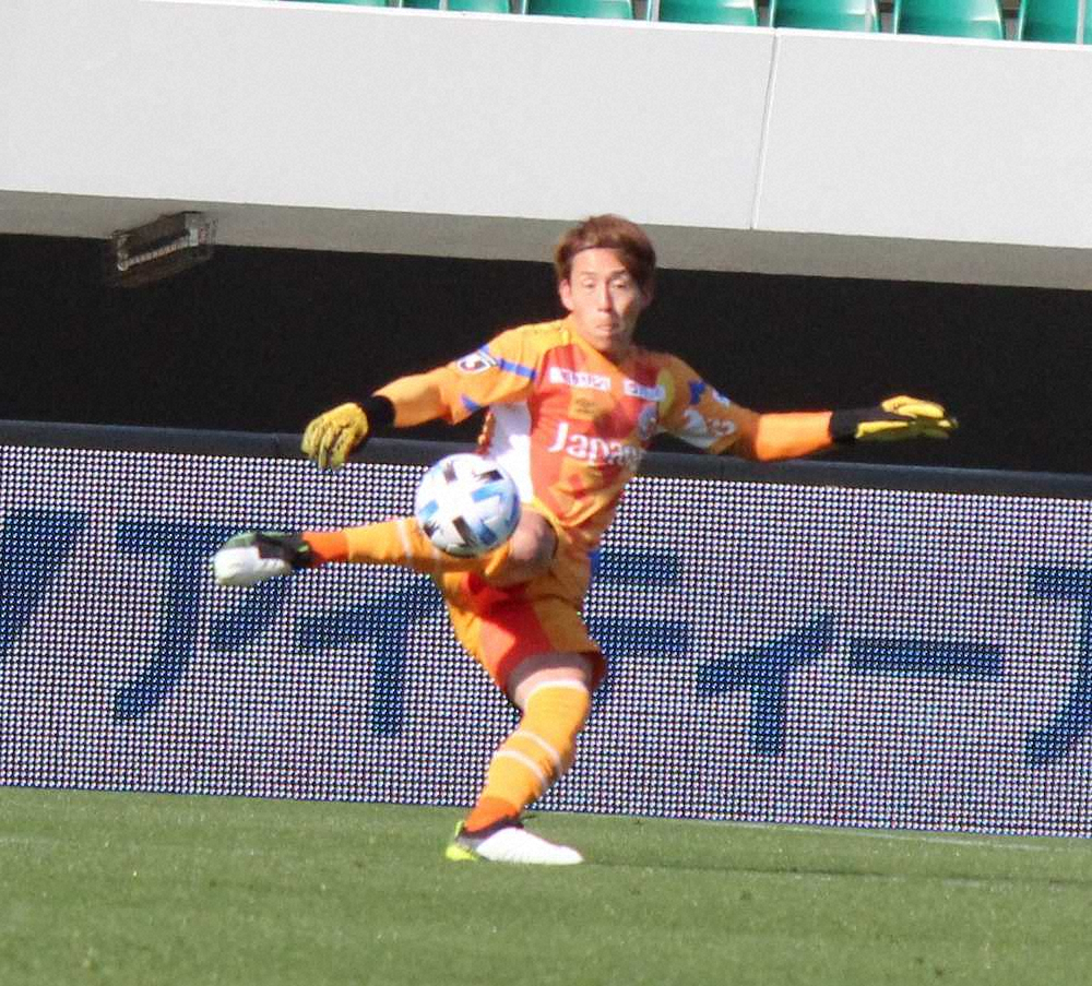 【画像・写真】J2長崎白星発進　GK高木和が好セーブ魅せた!手倉森監督「良かった」