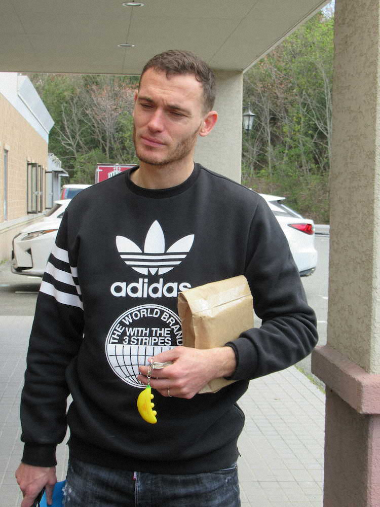 【画像・写真】神戸DFフェルマーレン　欧州選手権延期に「サッカーよりも大事なことがある」